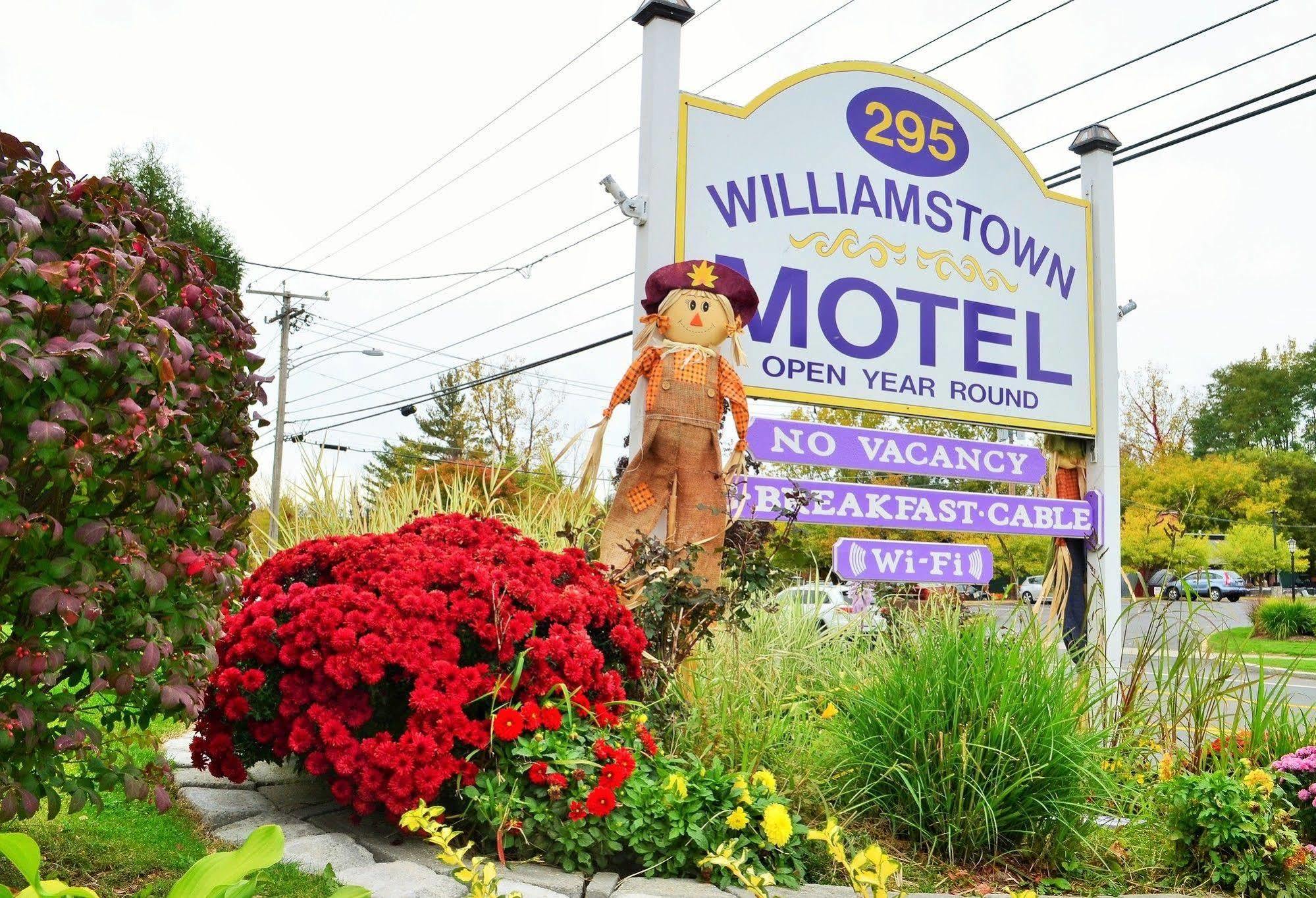 Williamstown Motel Dış mekan fotoğraf