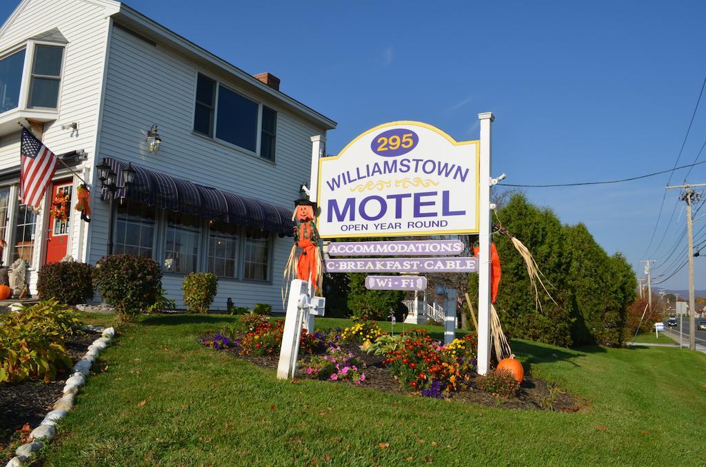 Williamstown Motel Dış mekan fotoğraf